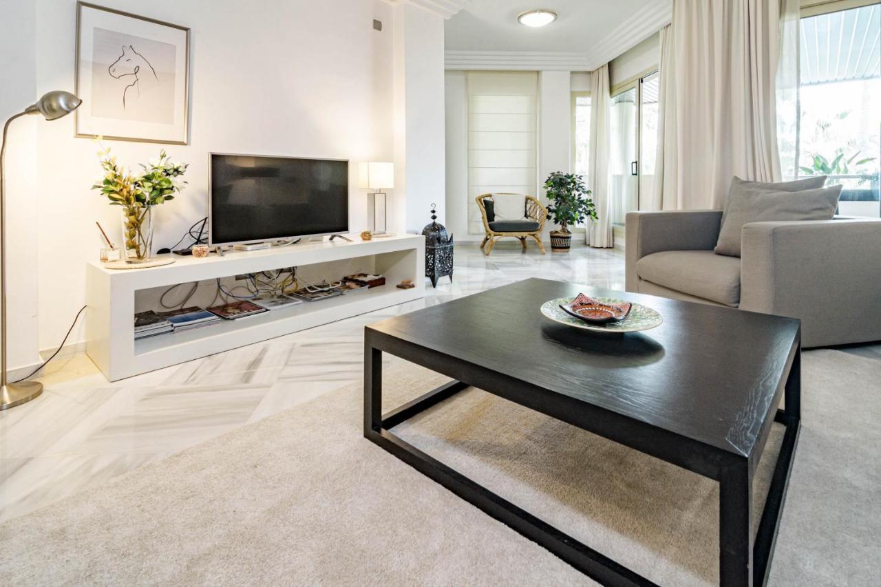 Fa- Luxury 2 Bedroom Apt Fuente Aloha マルベーリャ エクステリア 写真